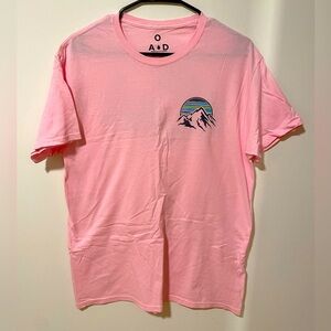 American Outdoors Pink Graphic Men’s T-Shirt M